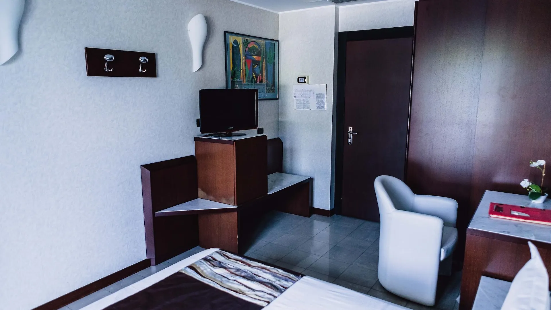 Mare Hotel Savona 4*,
